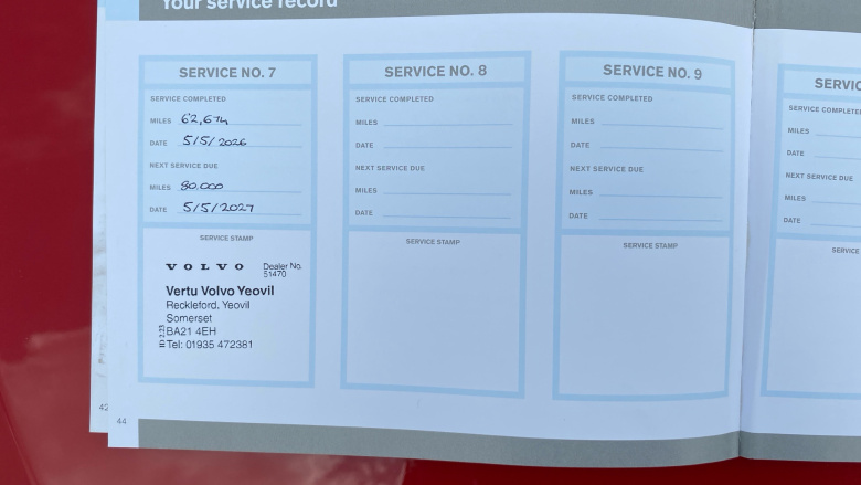 Volvo V40 T2 [122] R DESIGN Edition 5dr Petrol Hatchback